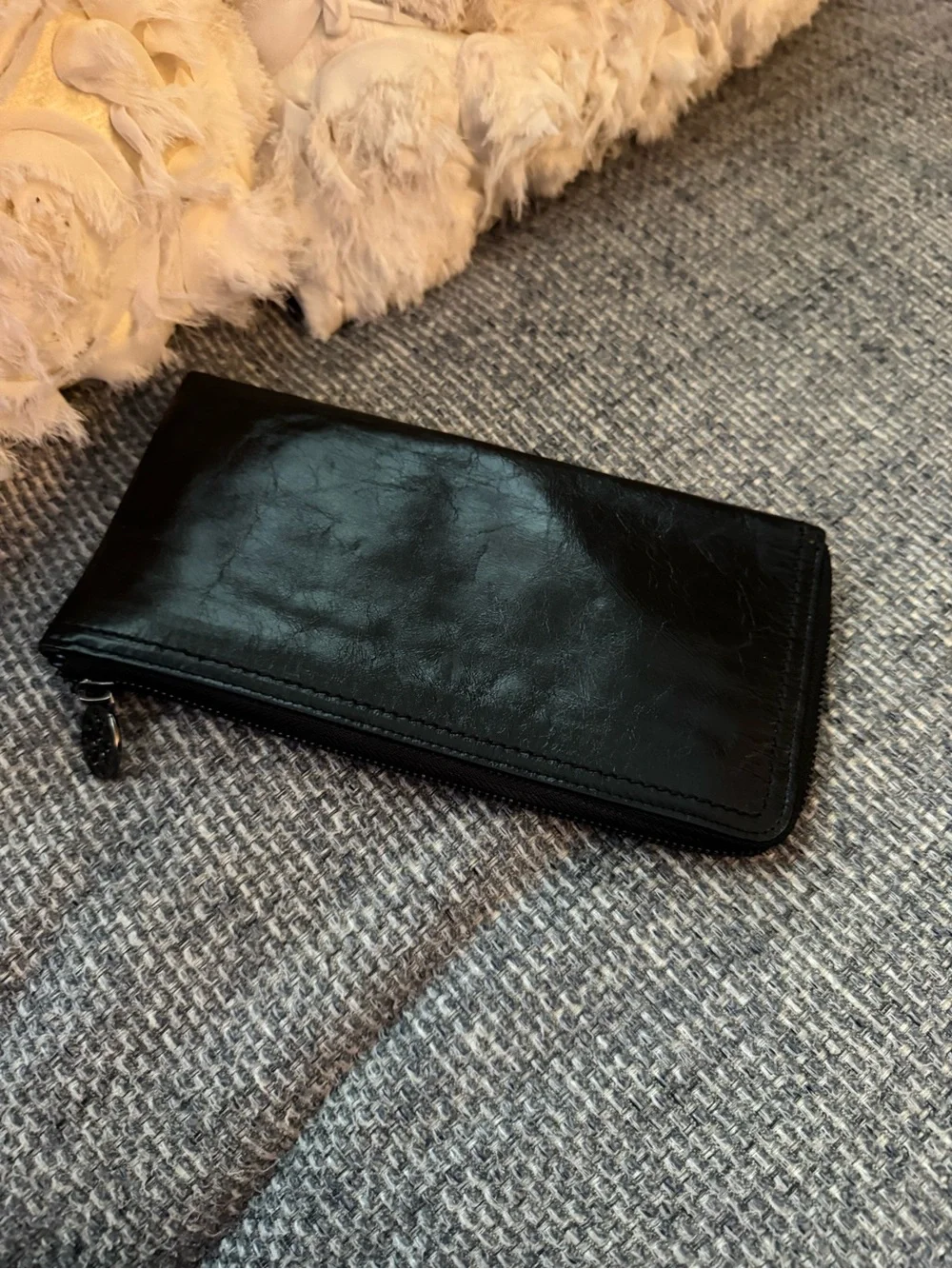 Tory Burch Black Leather Side Zip Logo Leather Clutch